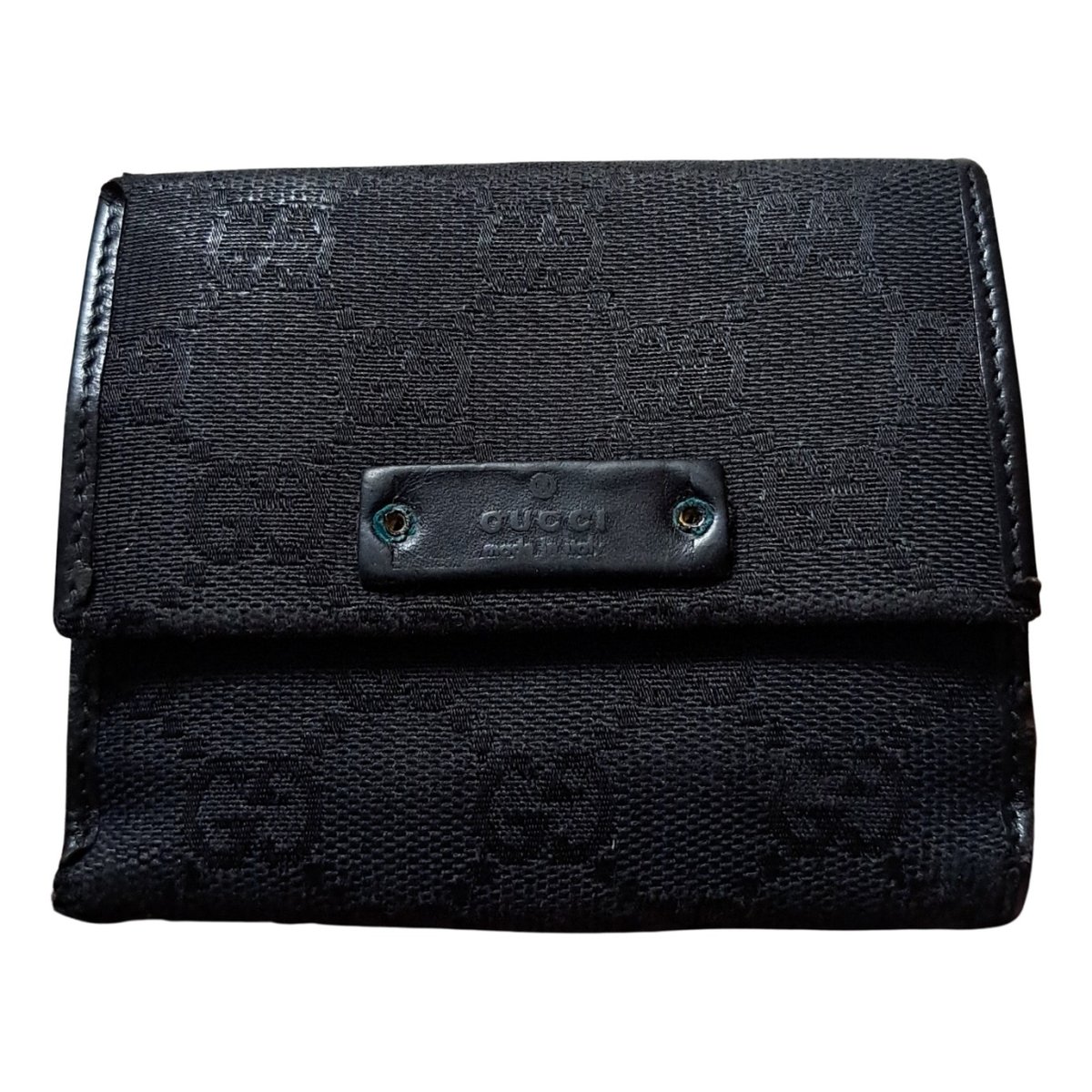 Interlocking cloth wallet