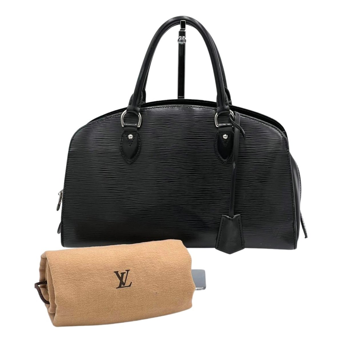 Louis Vuitton Pont Neuf