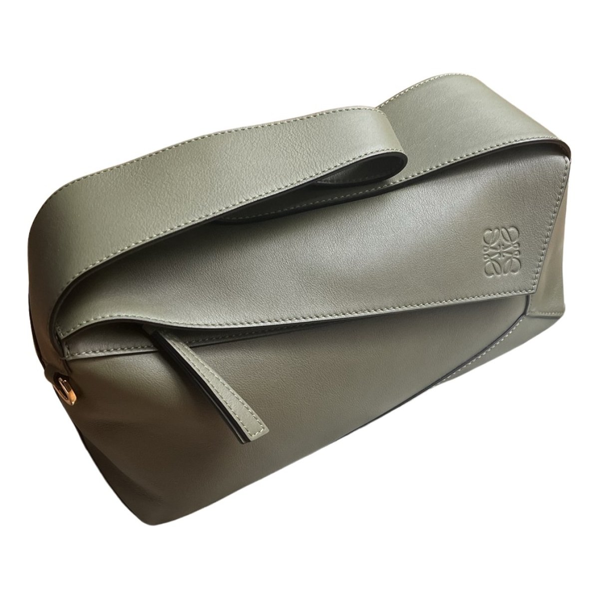 Loewe Puzzle Hobo