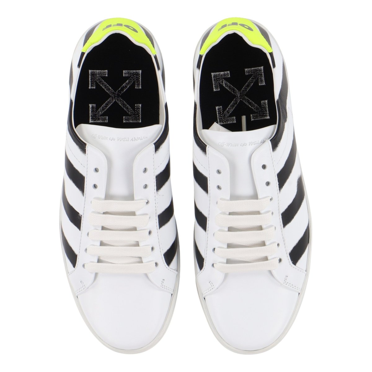 Diagonals leather trainers