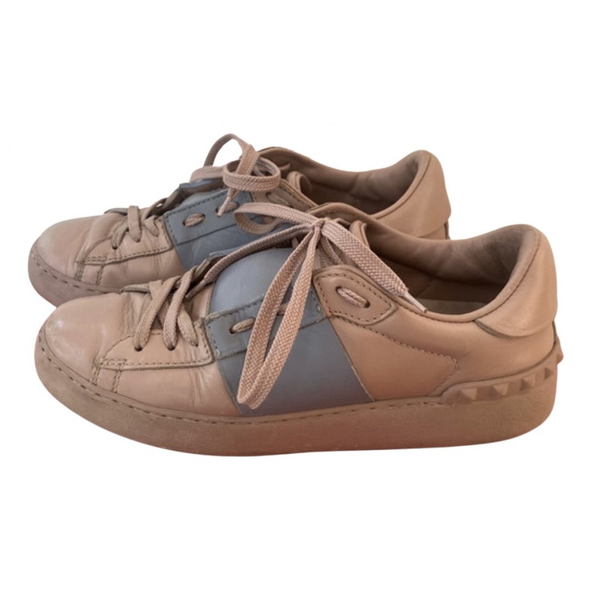 Open leather trainers