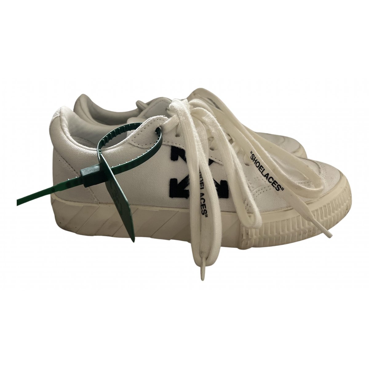 Vulcalized trainers