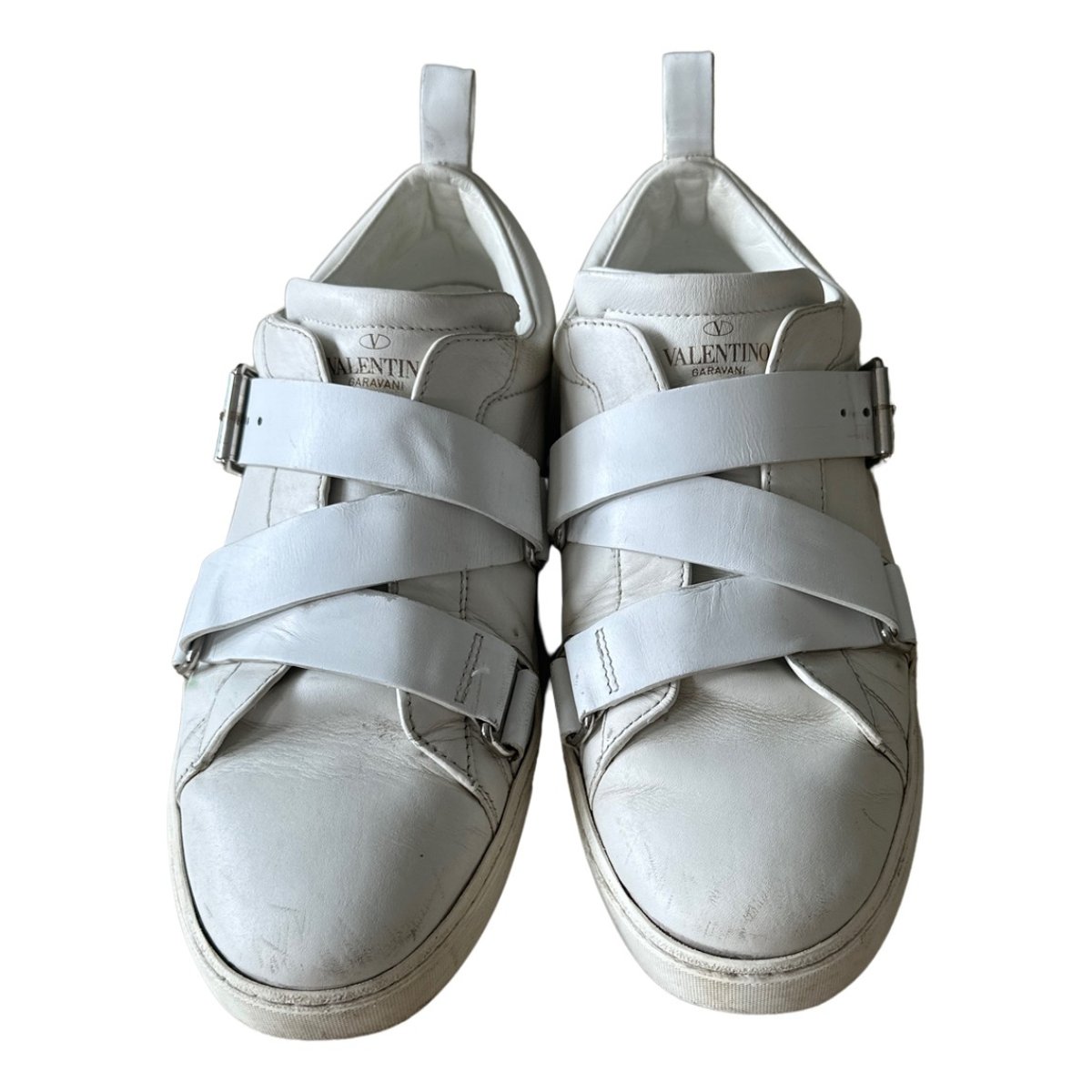 Rockstud leather trainers