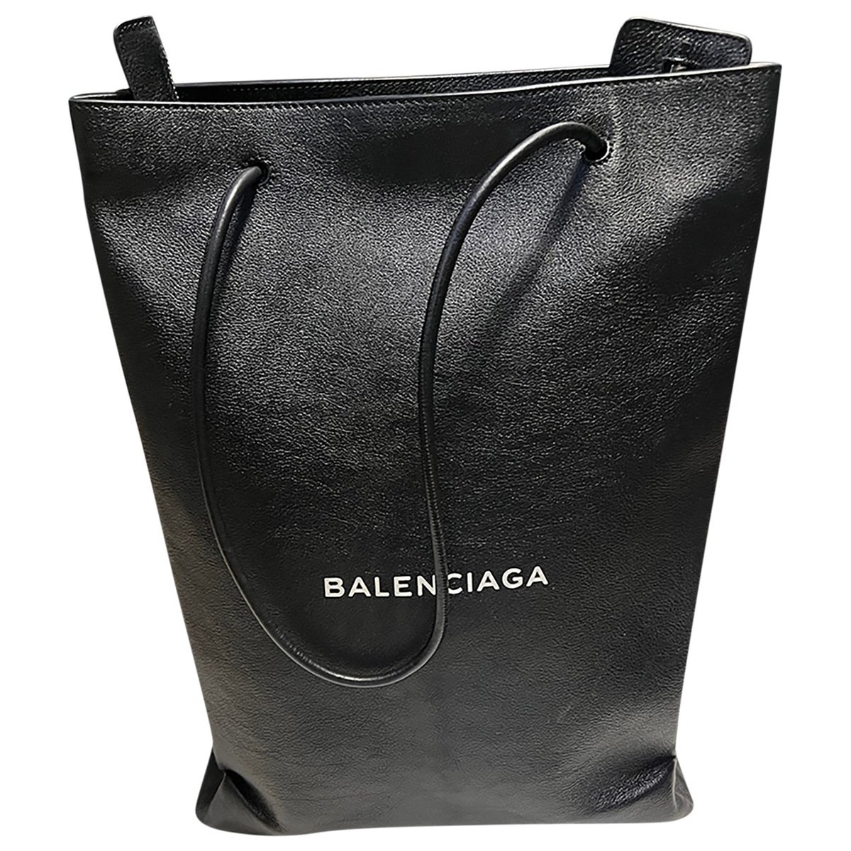 Everyday leather handbag