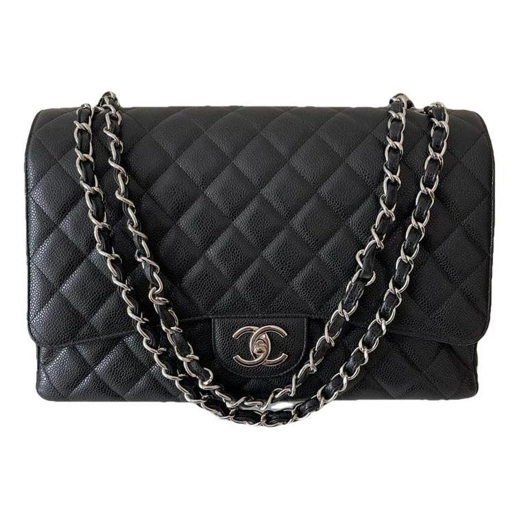 Timeless/Classique leather crossbody bag