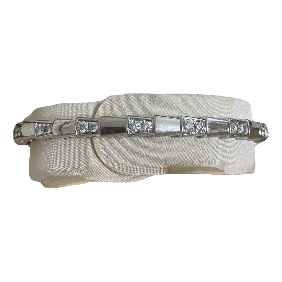 Serpenti Viper white gold bracelet