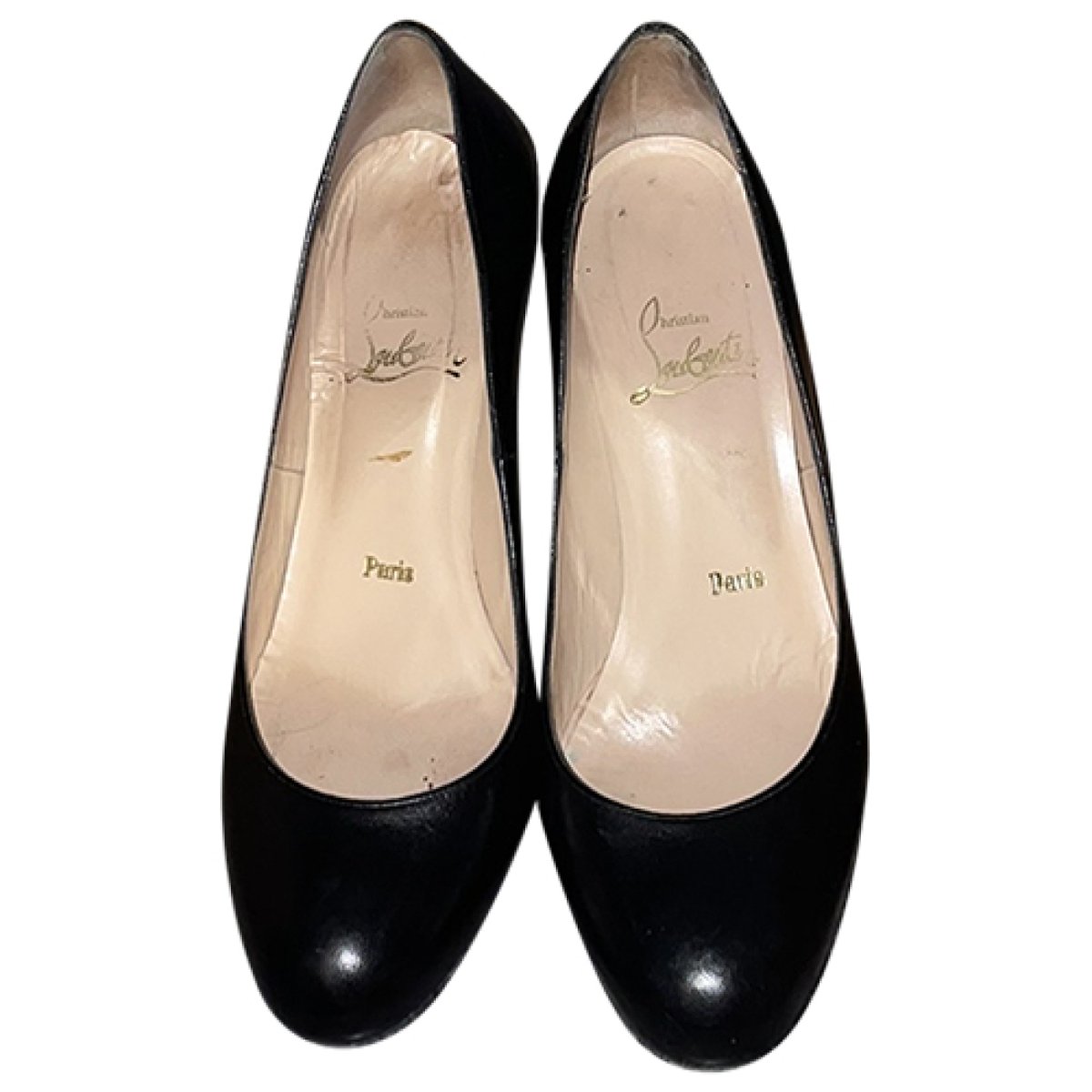 Simple pump leather heels