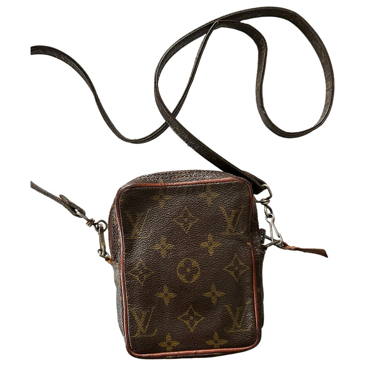 Amazon leather handbag