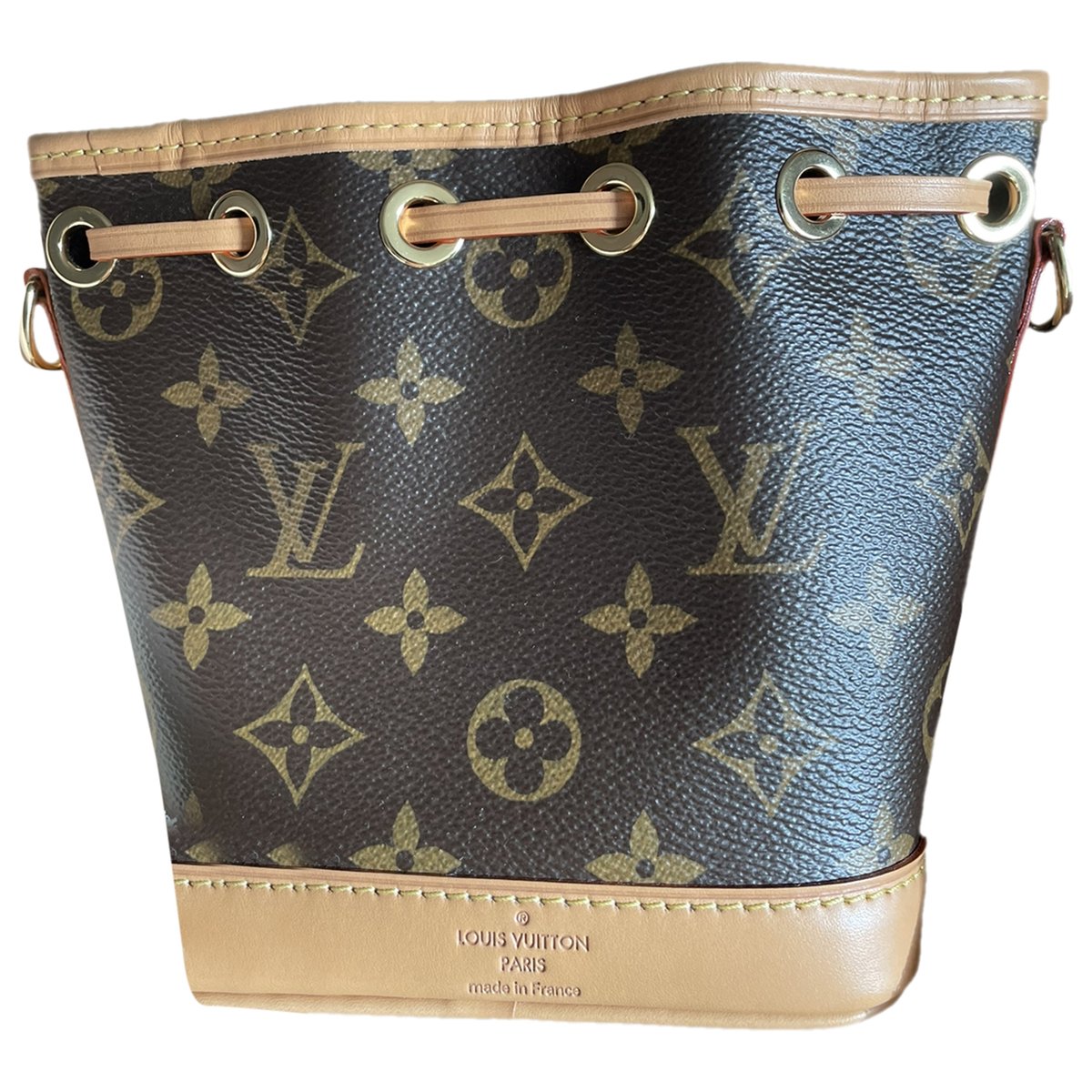 Nano Noé leather handbag