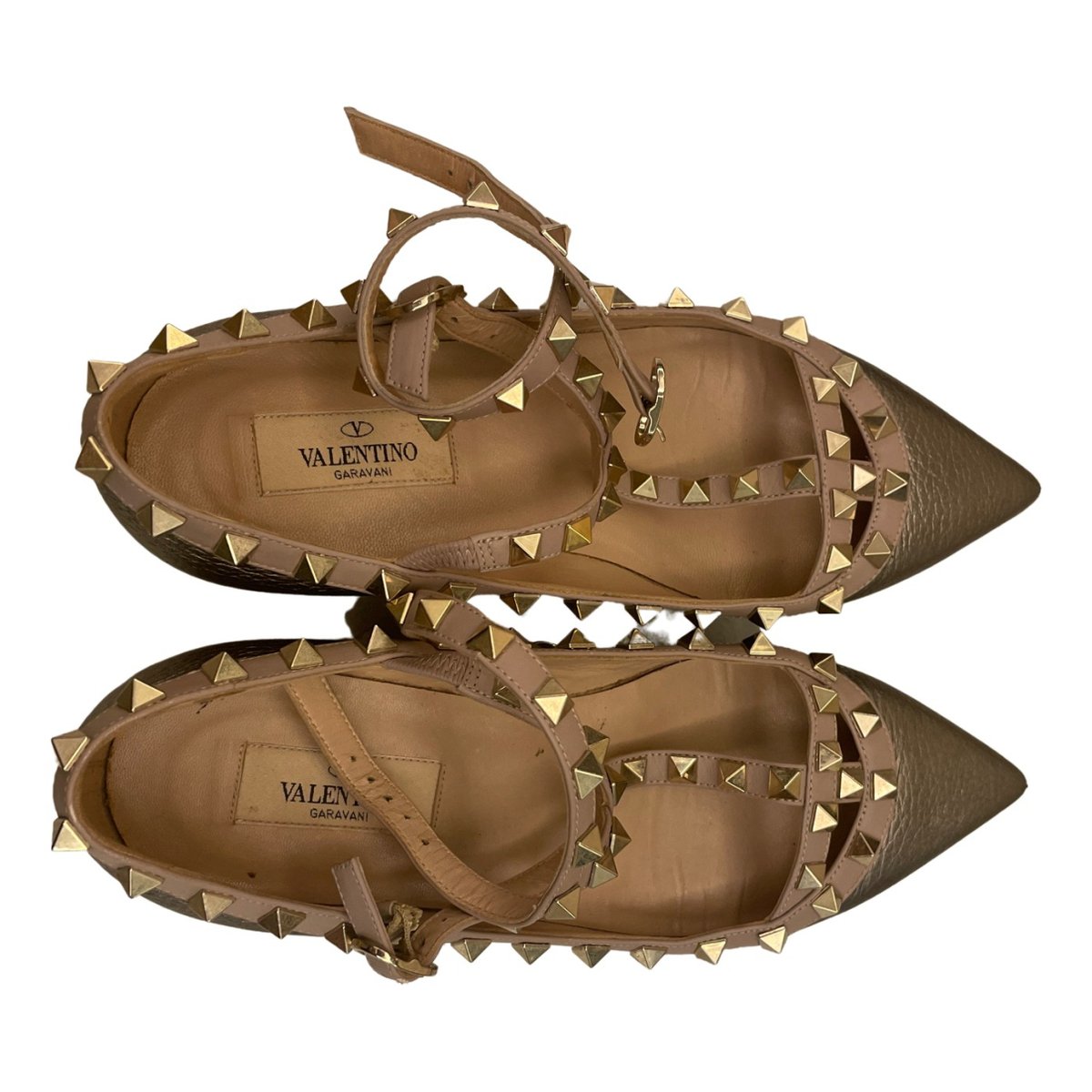 Rockstud leather flats