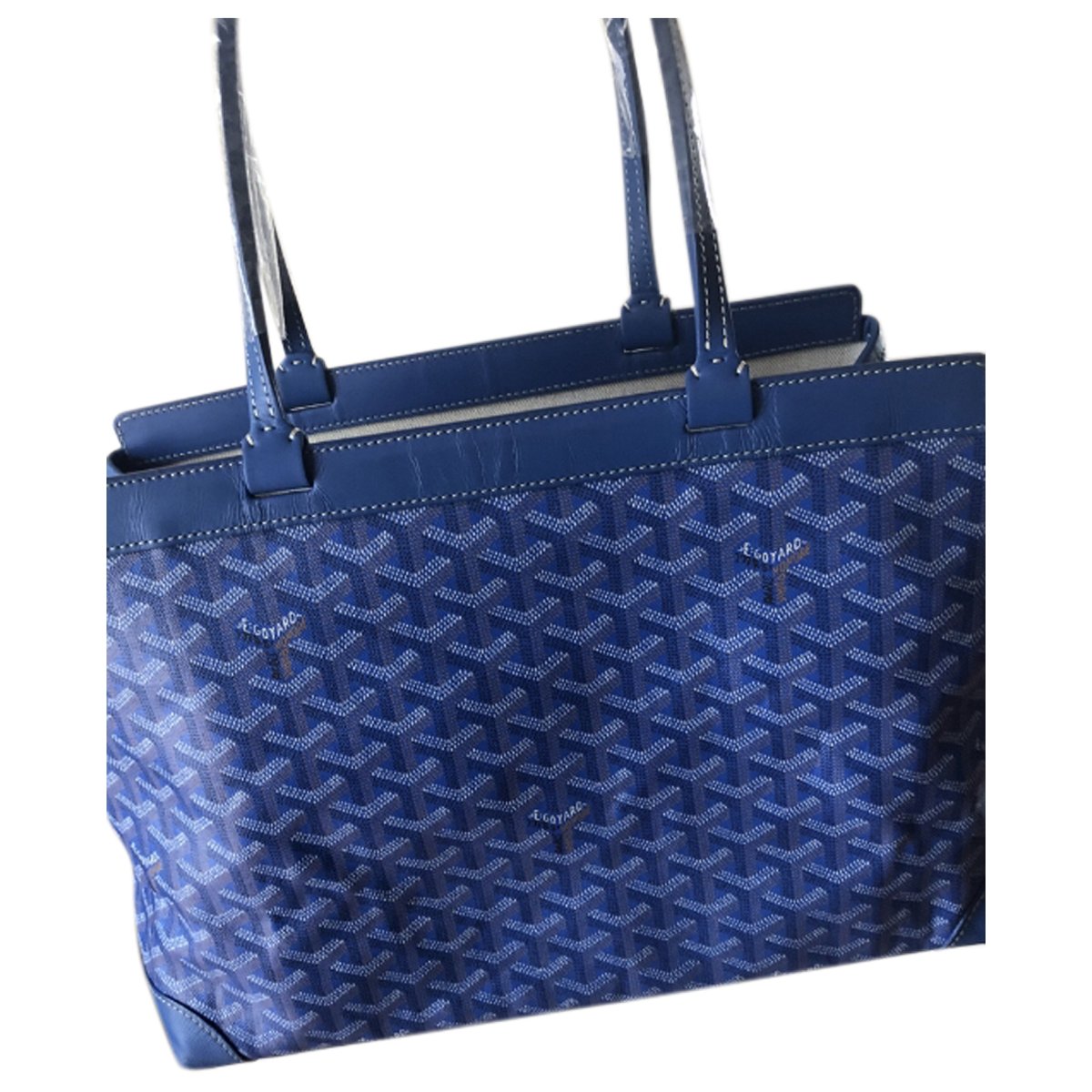 Goyard Bellechasse