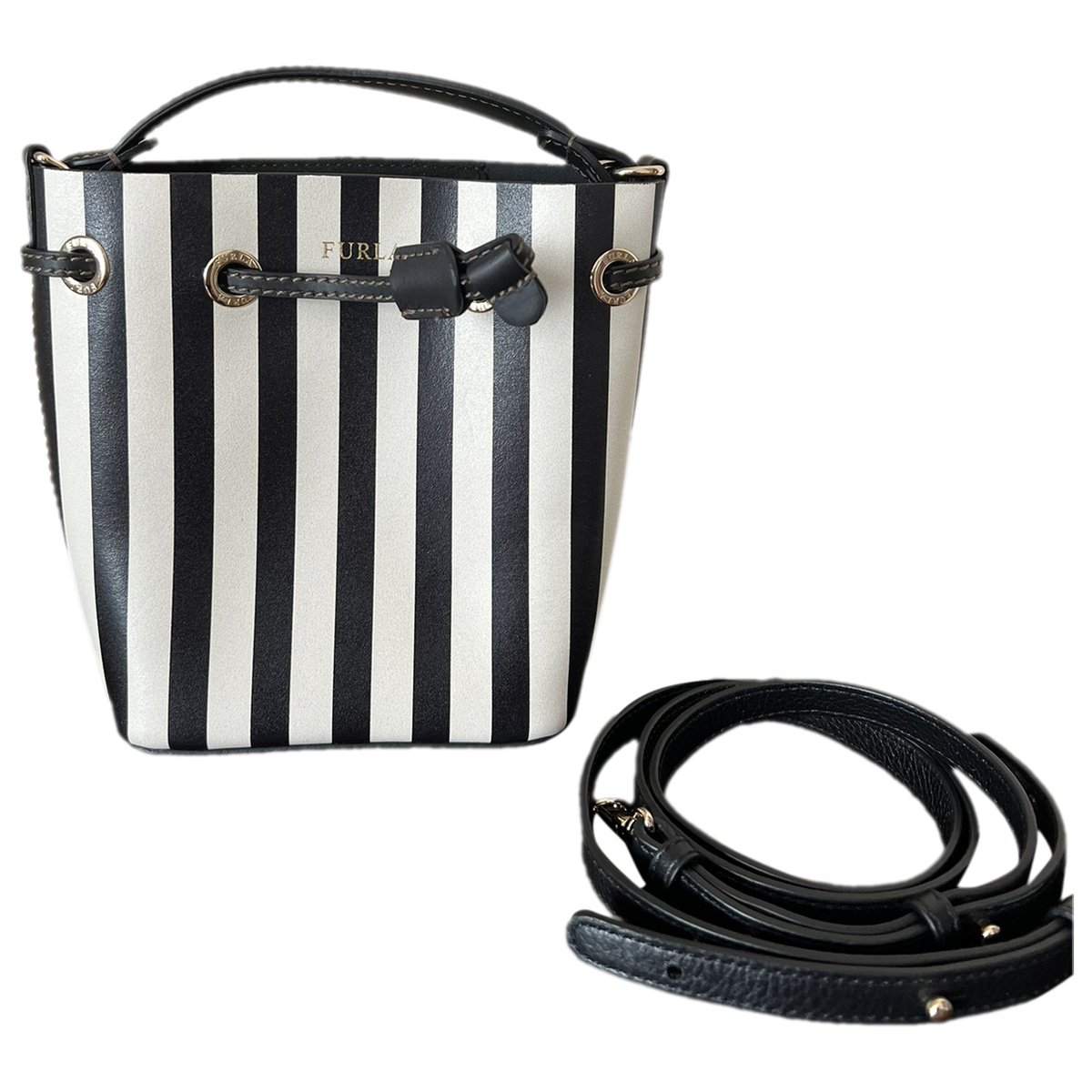 Stacy Casanova S leather handbag