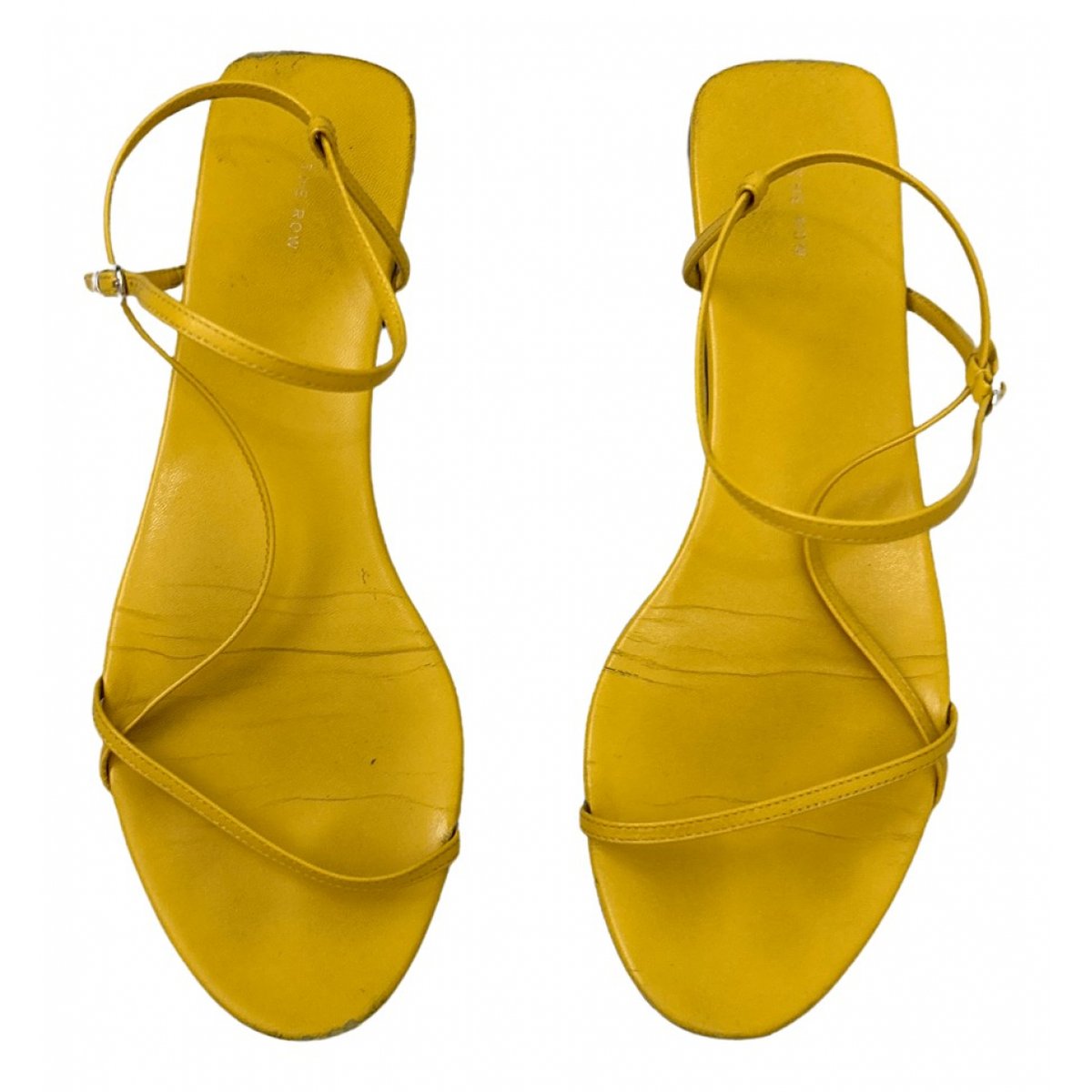 Bare leather sandals