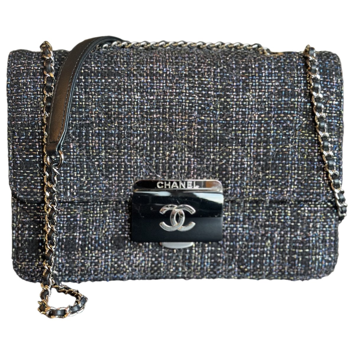 Timeless/Classique tweed crossbody bag