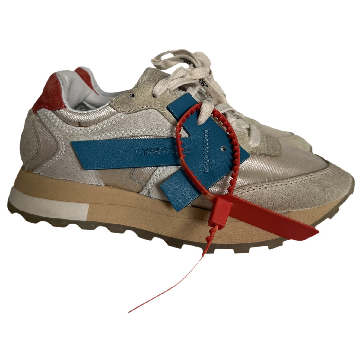 Runner trainers