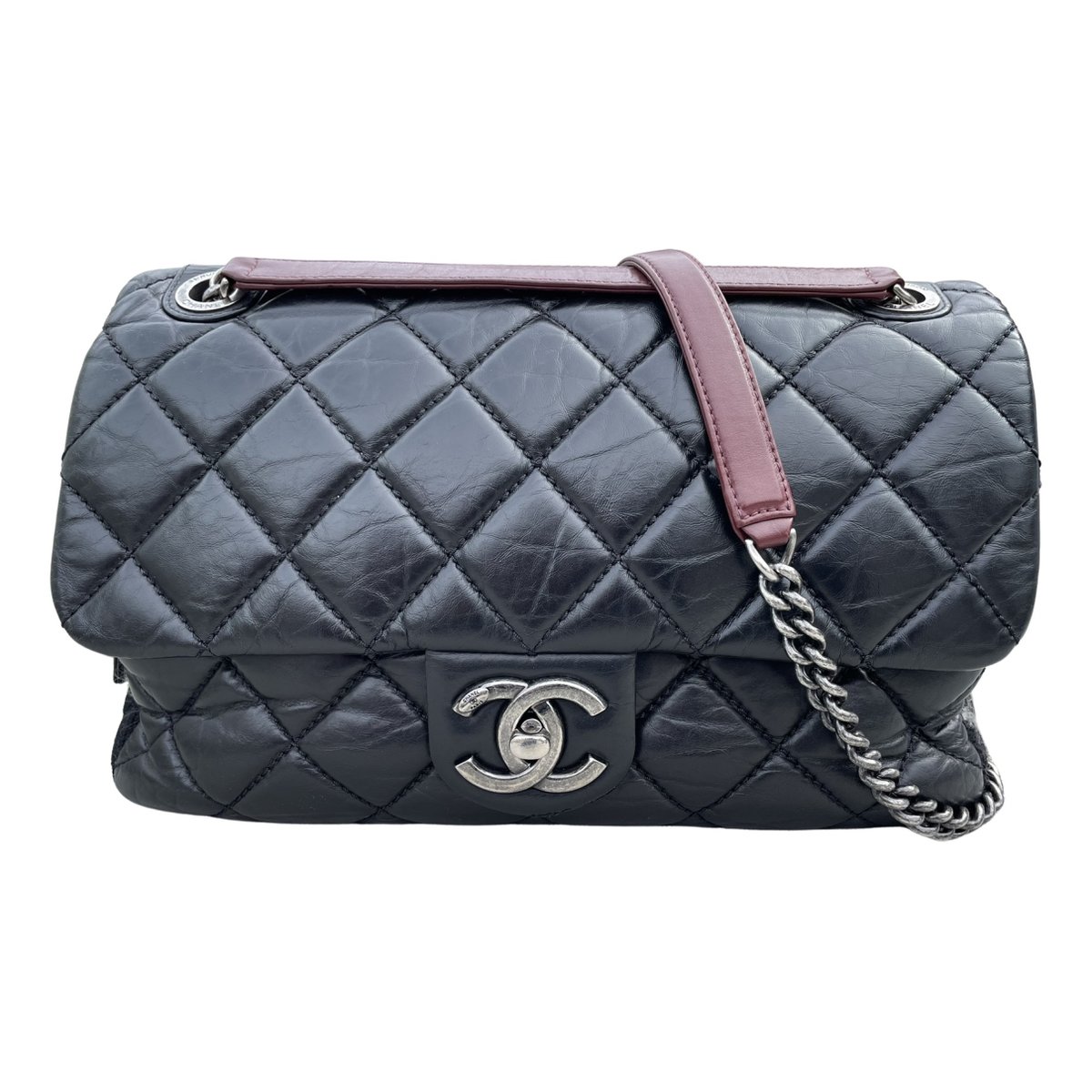 Timeless/Classique leather crossbody bag