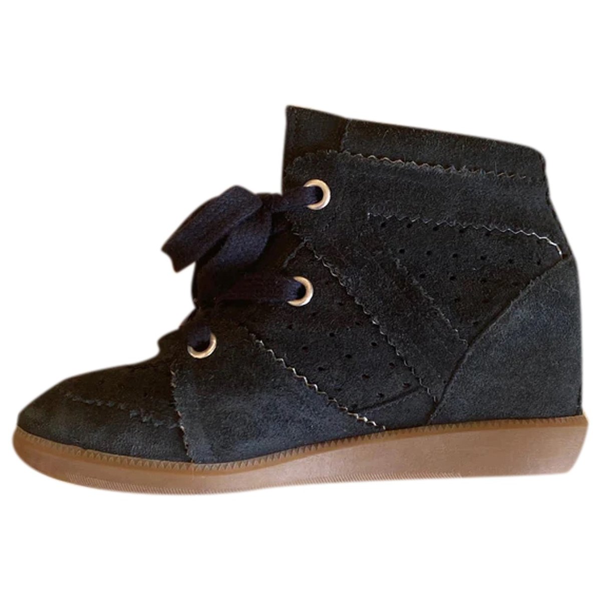Bobby trainers