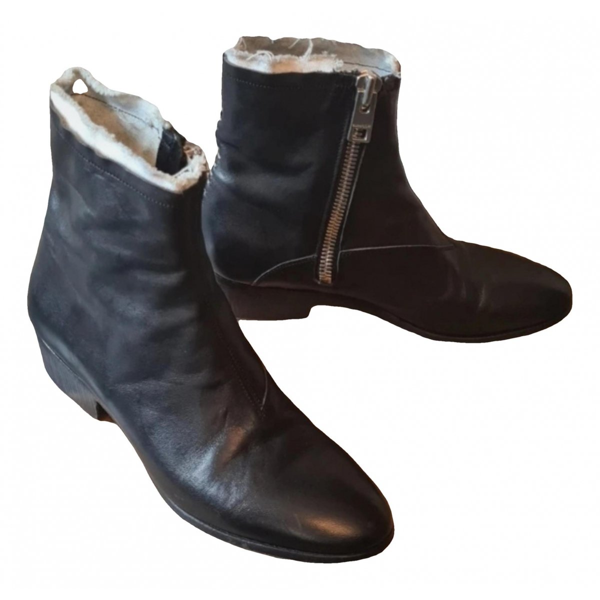 Break leather boots