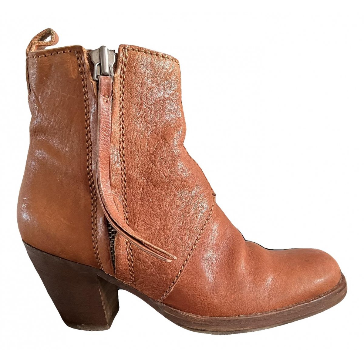 Pistol leather boots