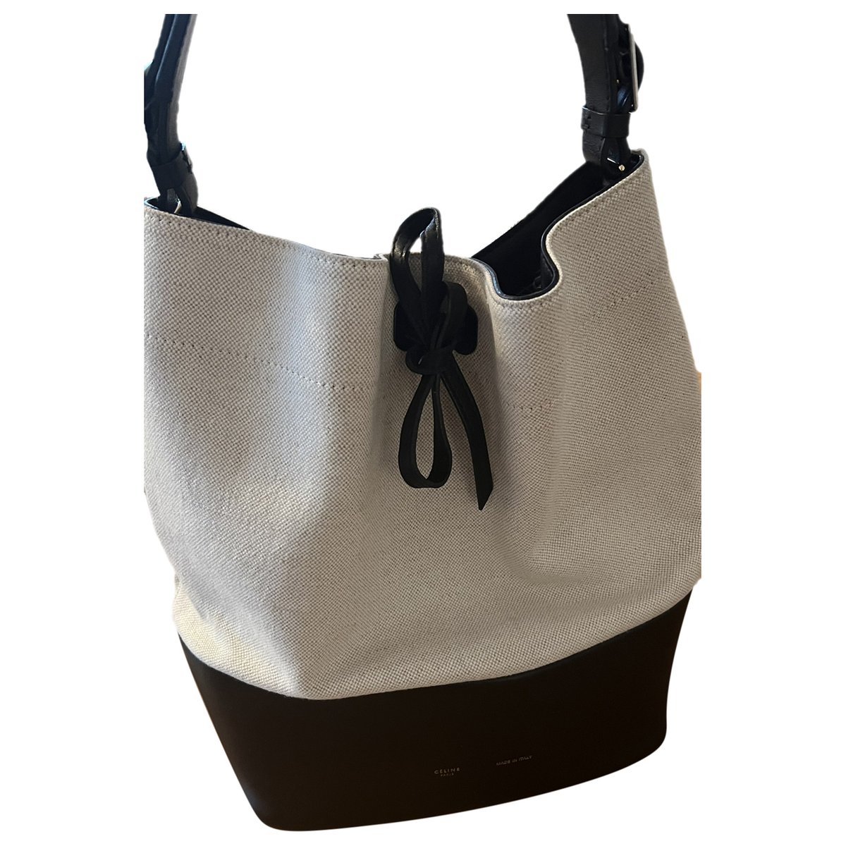 Hobo leather handbag