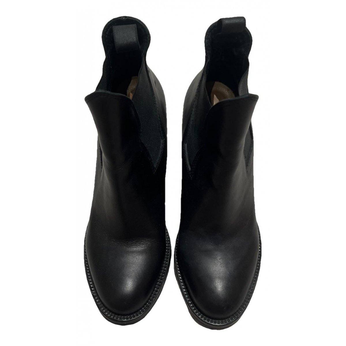 Star leather boots