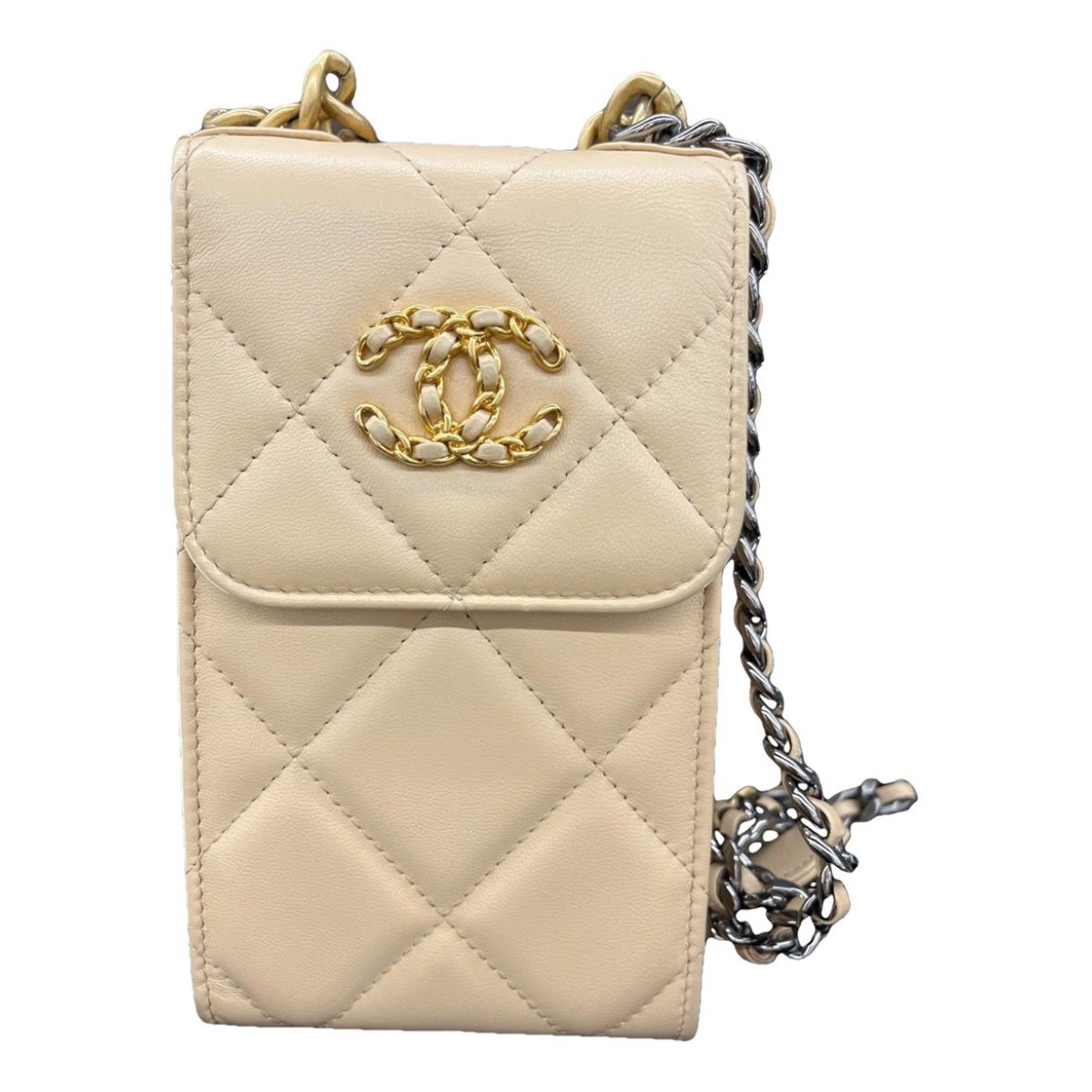 Chanel 19 leather crossbody bag
