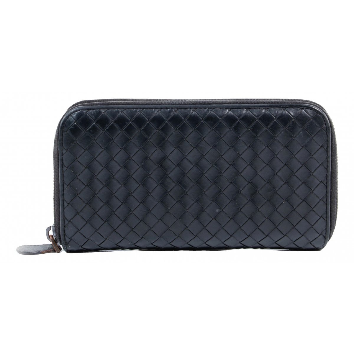 Veneta leather handbag