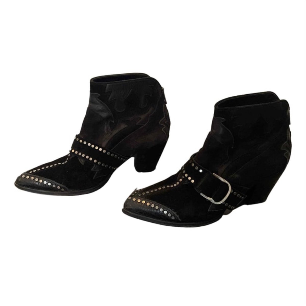 Cara boots