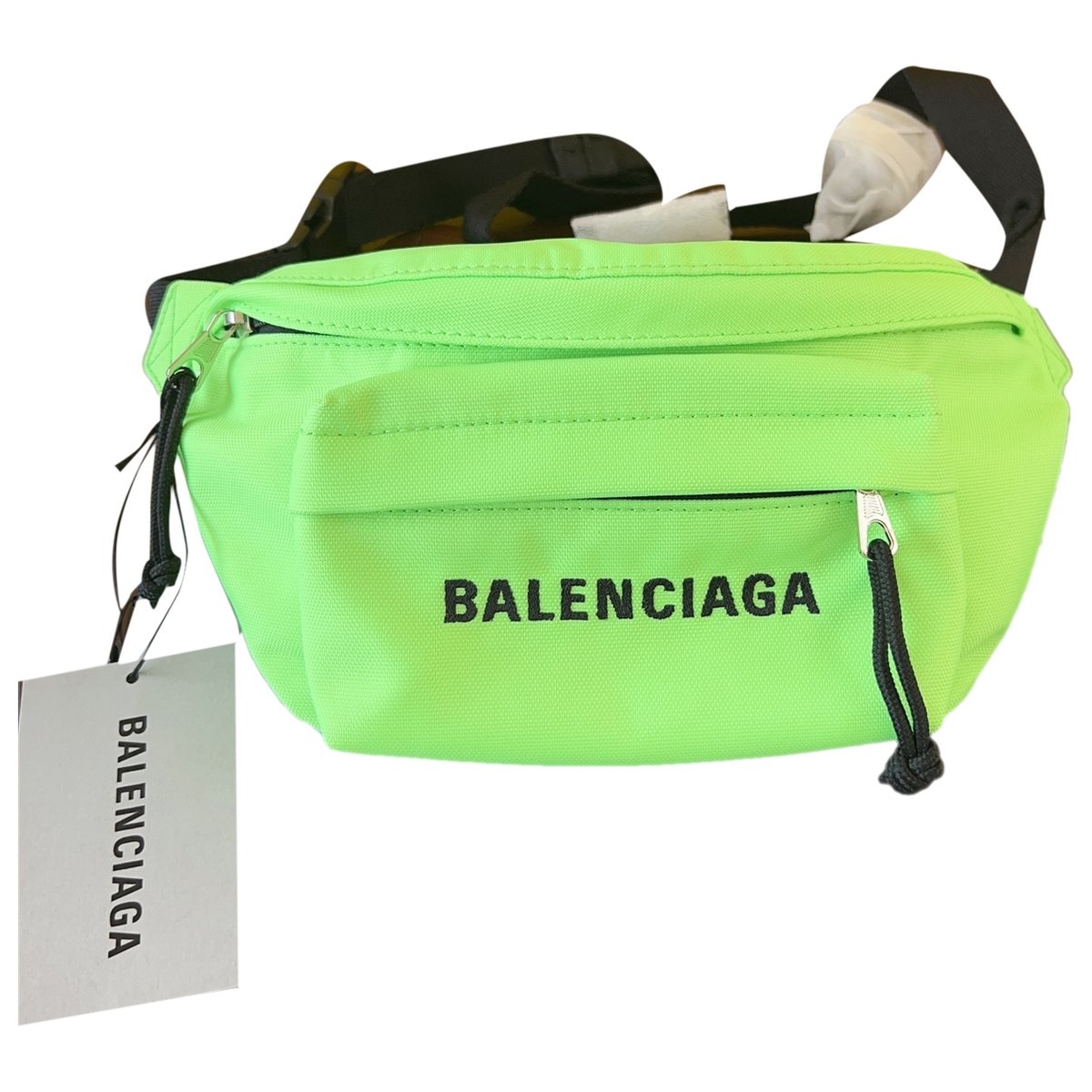 Wheel cloth handbag