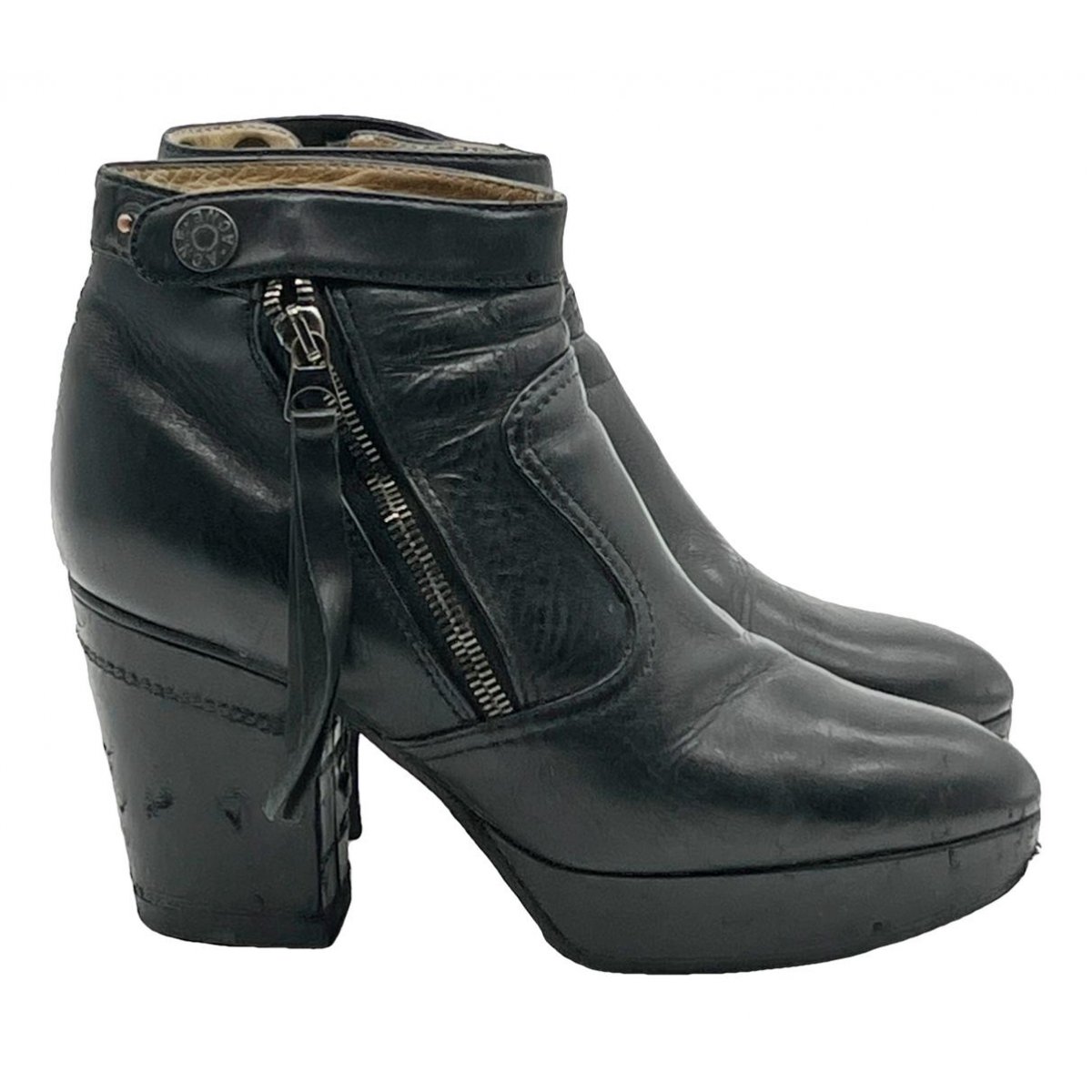 Pistol leather boots