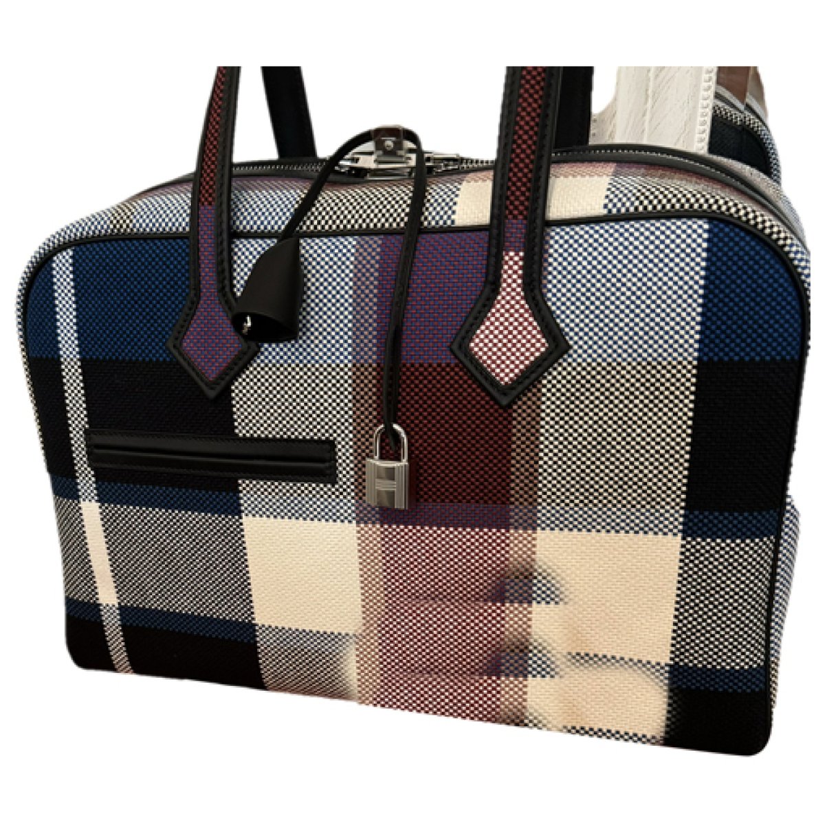 Victoria wool handbag
