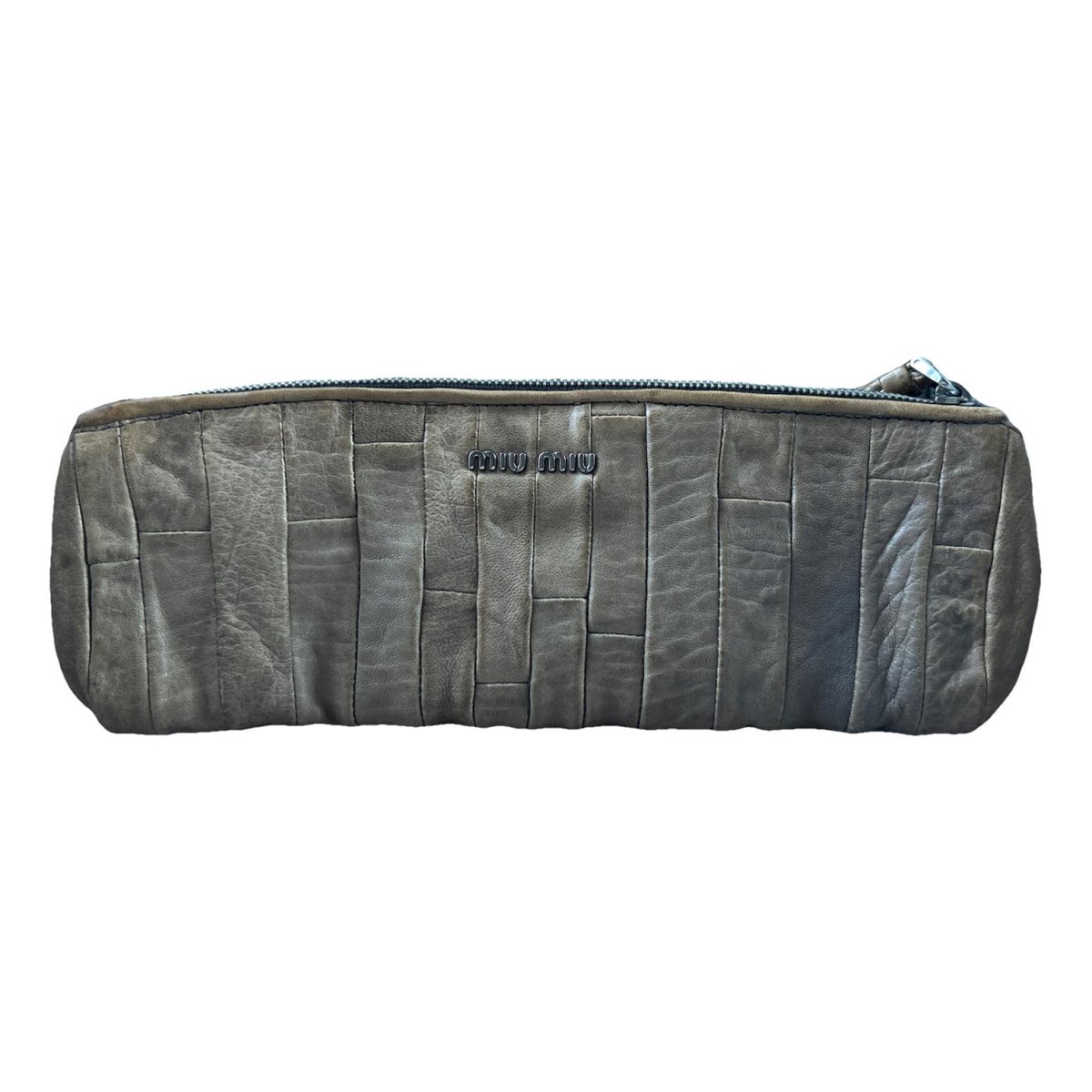 Matelassé leather clutch bag