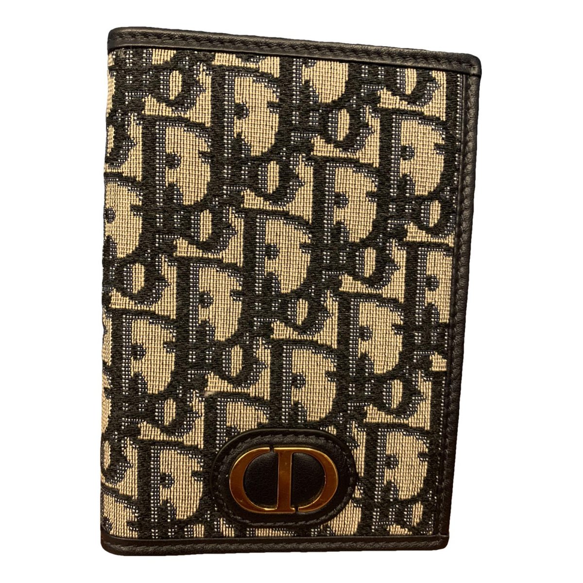 30 Montaigne cloth purse