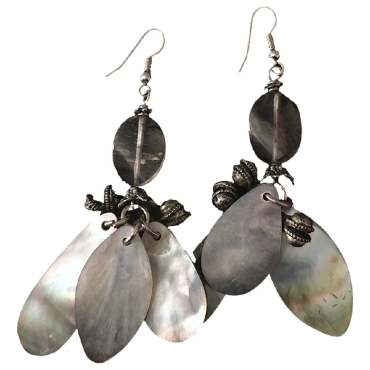 Nacre earrings