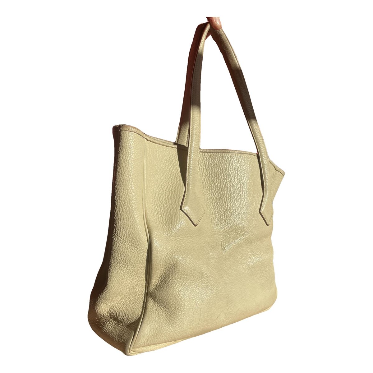 Victoria leather tote