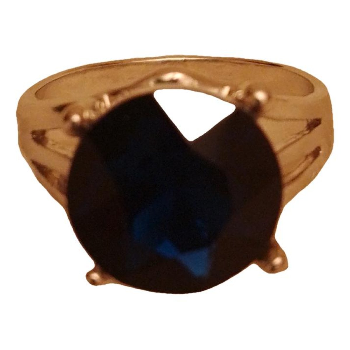 Solitaire ring