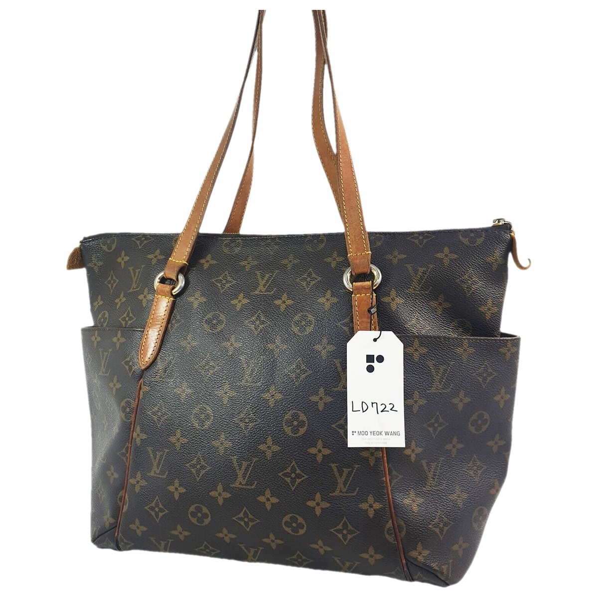 Totally leather handbag