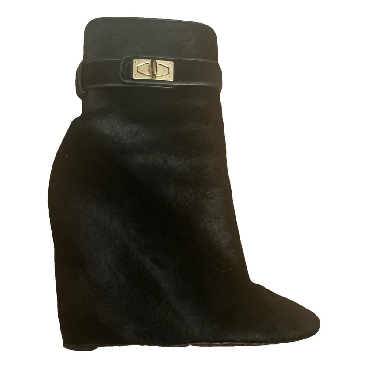 Shark pony-style calfskin boots