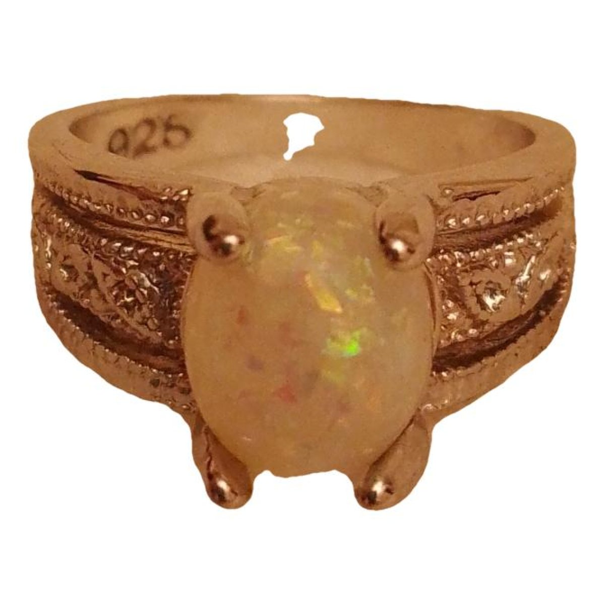 Solitaire ring