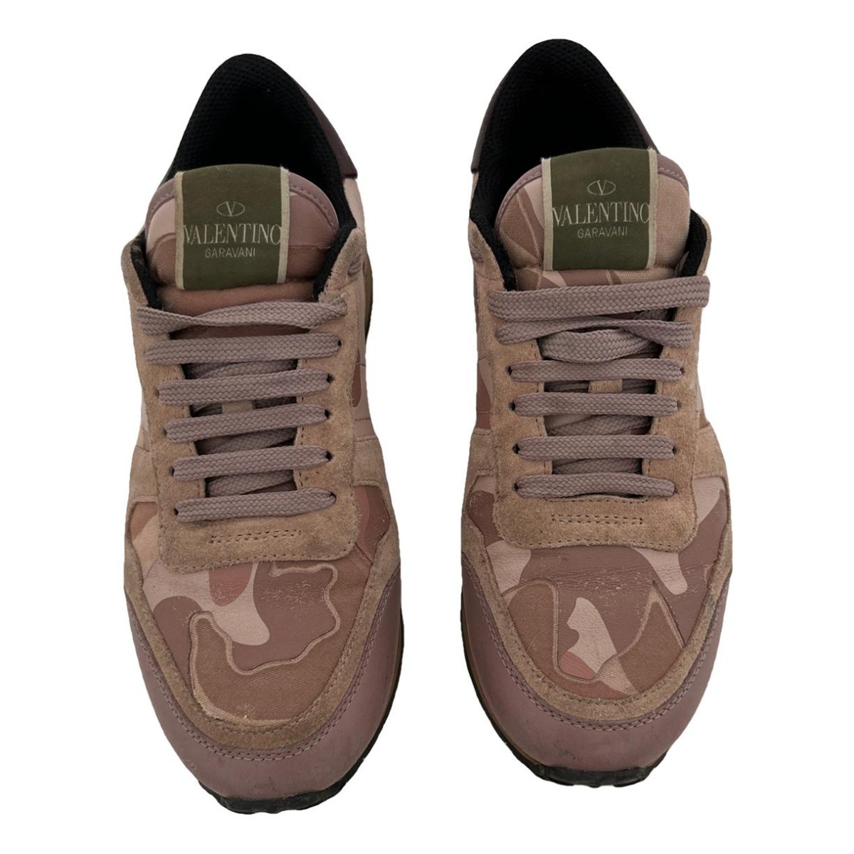 Rockstud leather trainers