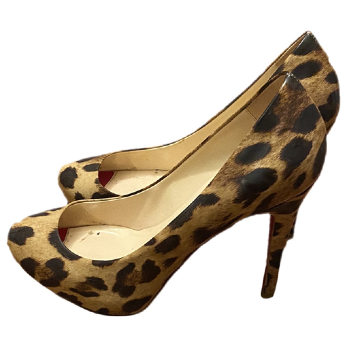Lady Peep patent leather heels