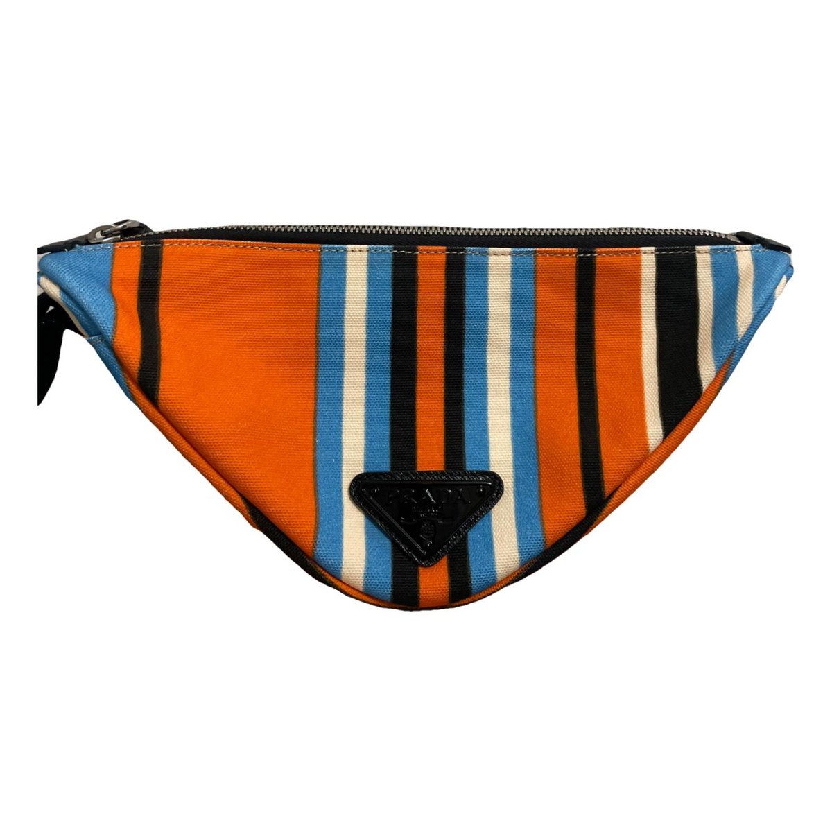 Triangle clutch bag