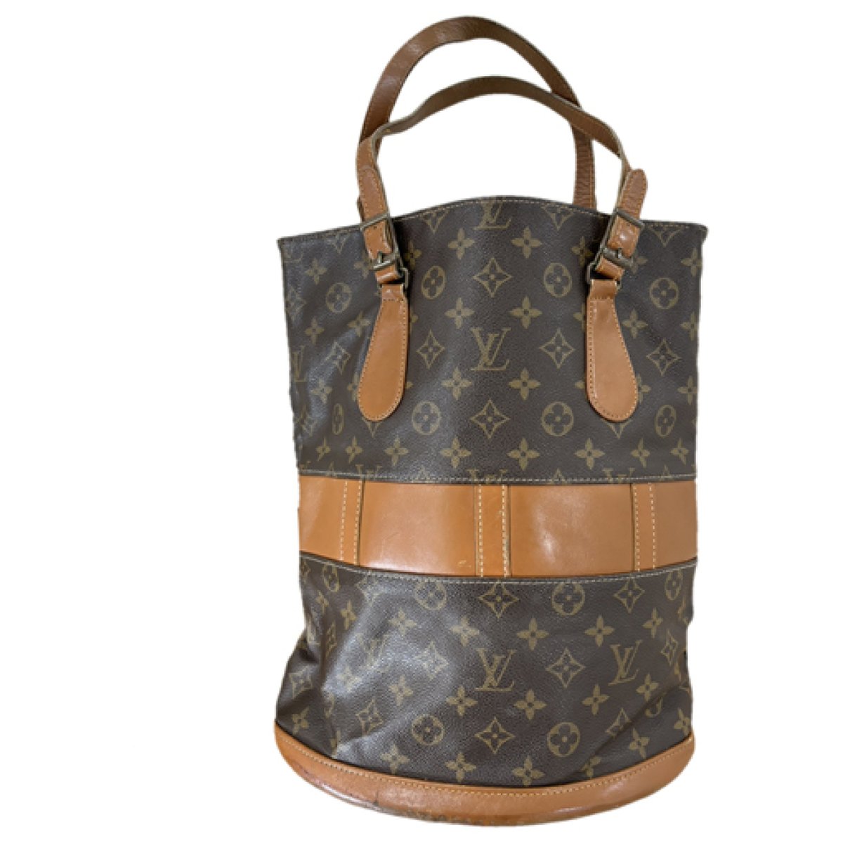 Bucket leather handbag