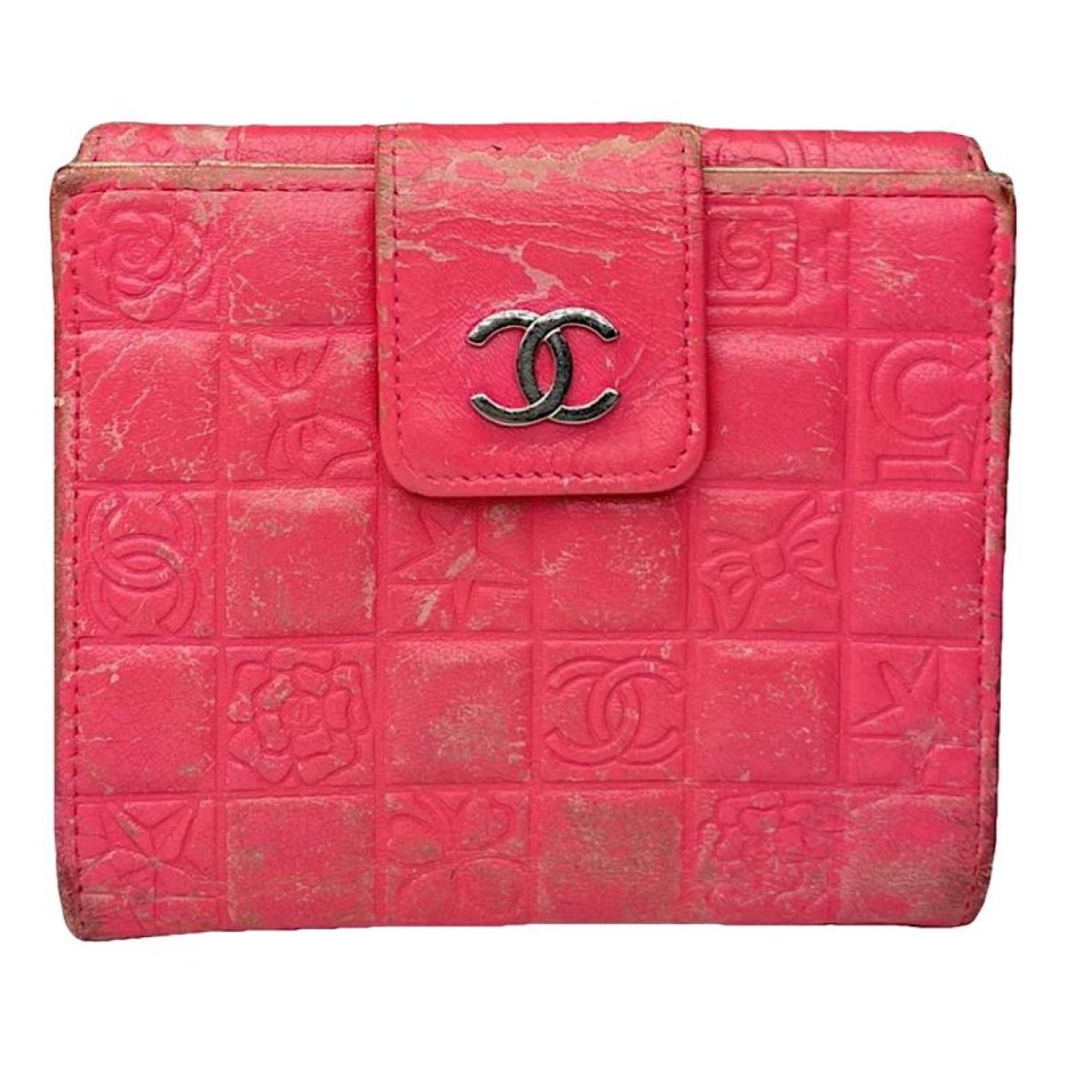 2.55 leather wallet
