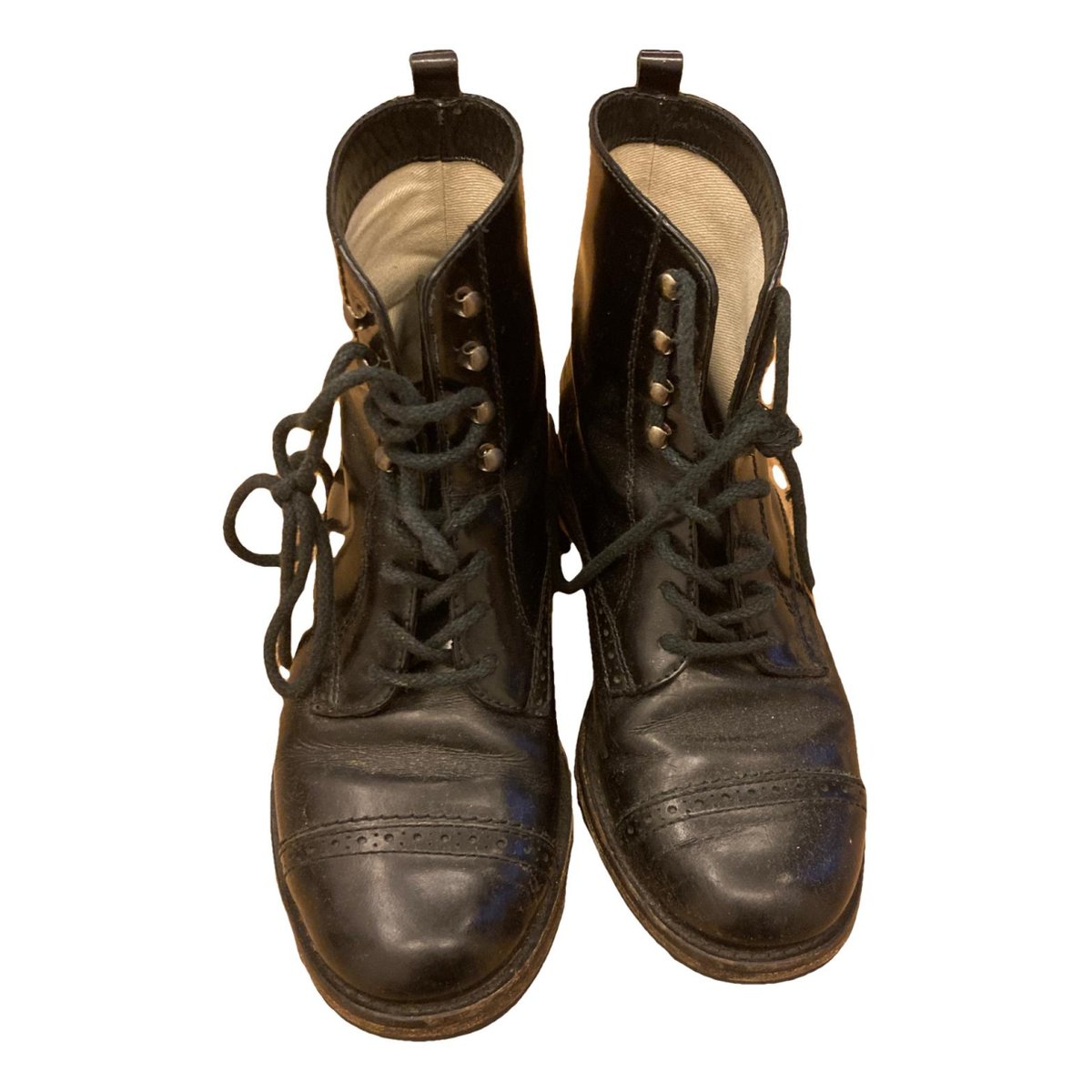 Fall Winter 2019 leather lace up boots