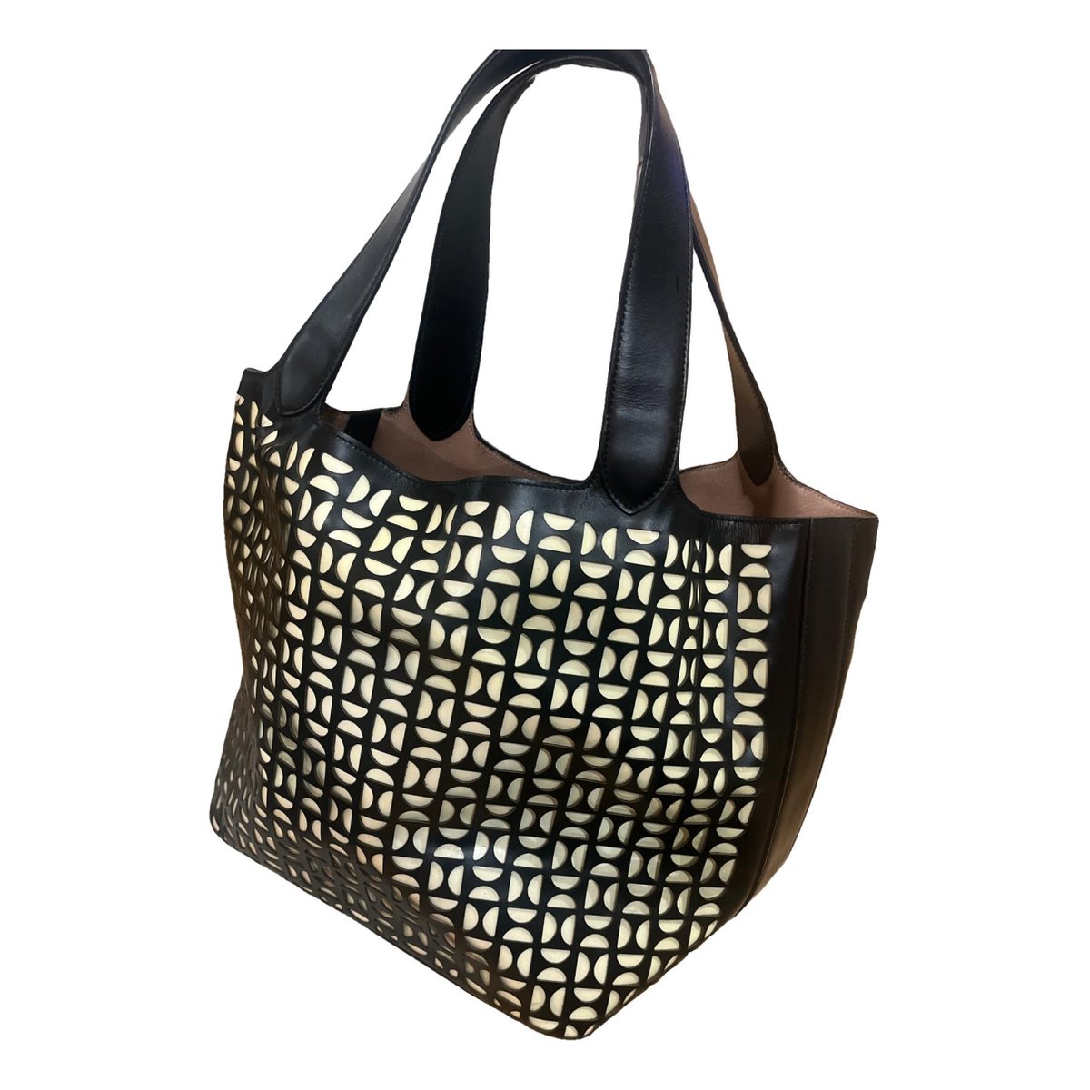Leather handbag