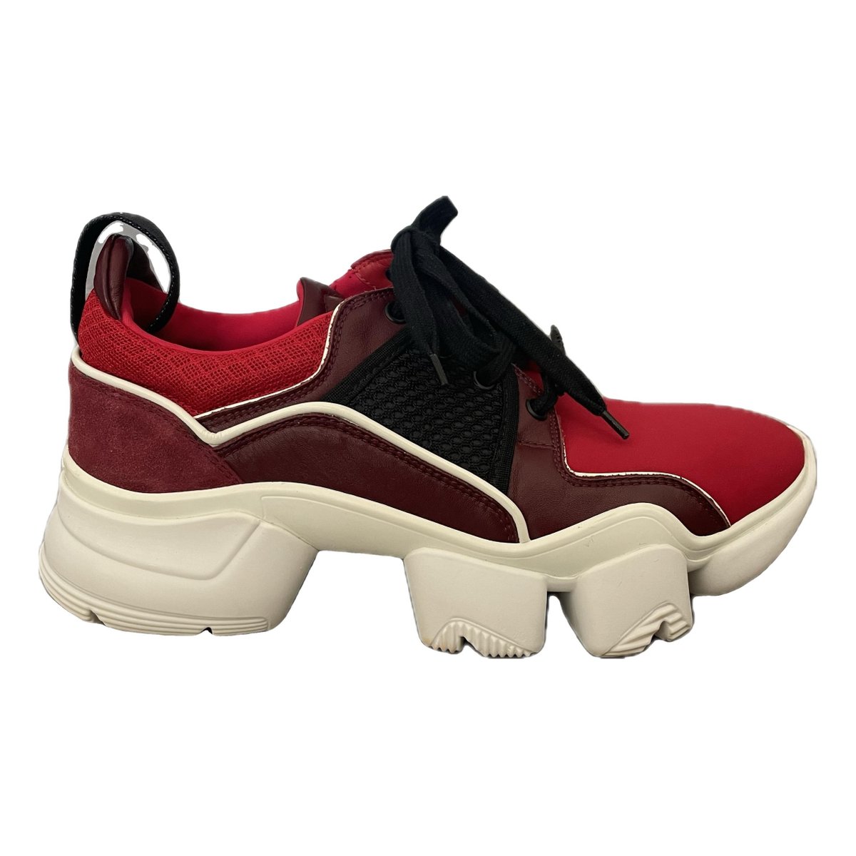 Jaw trainers