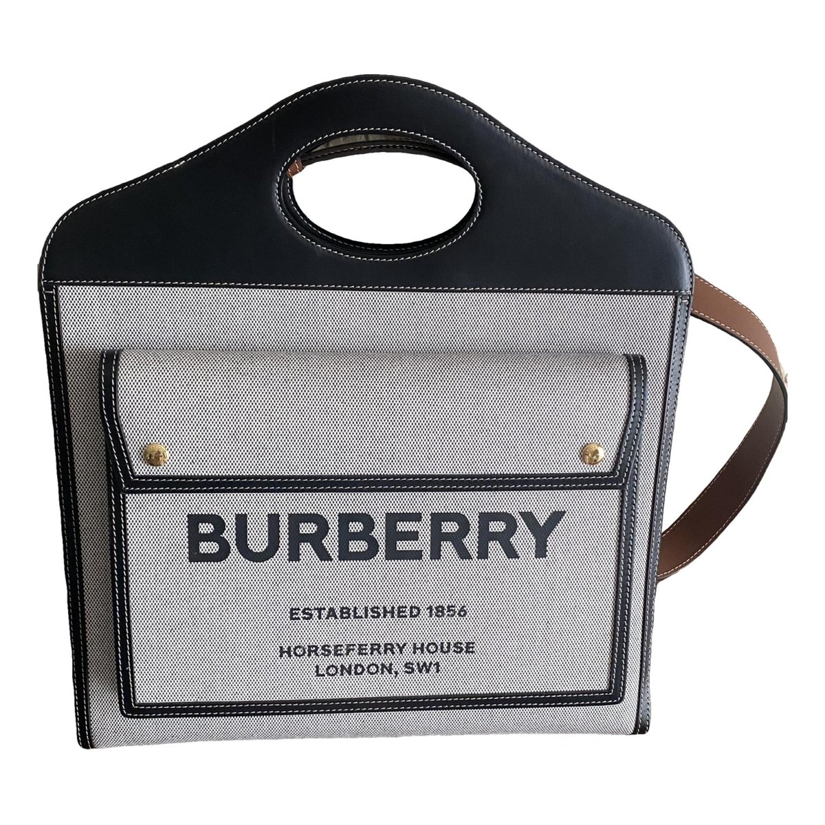 Pocket leather handbag