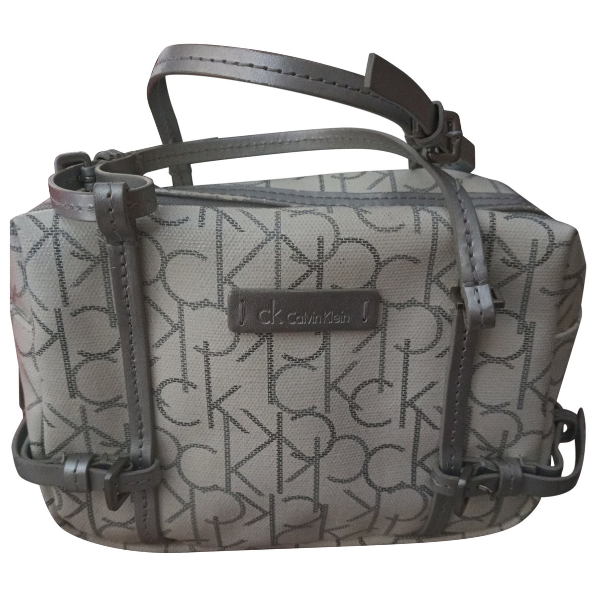 Cloth clutch bag