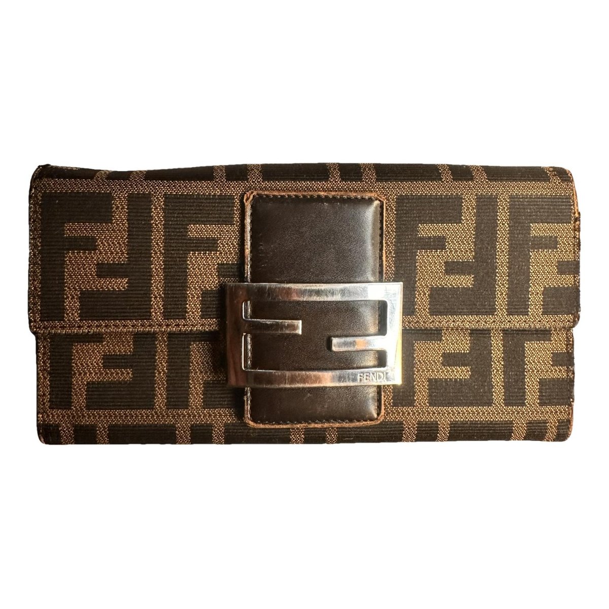 Baguette cloth wallet